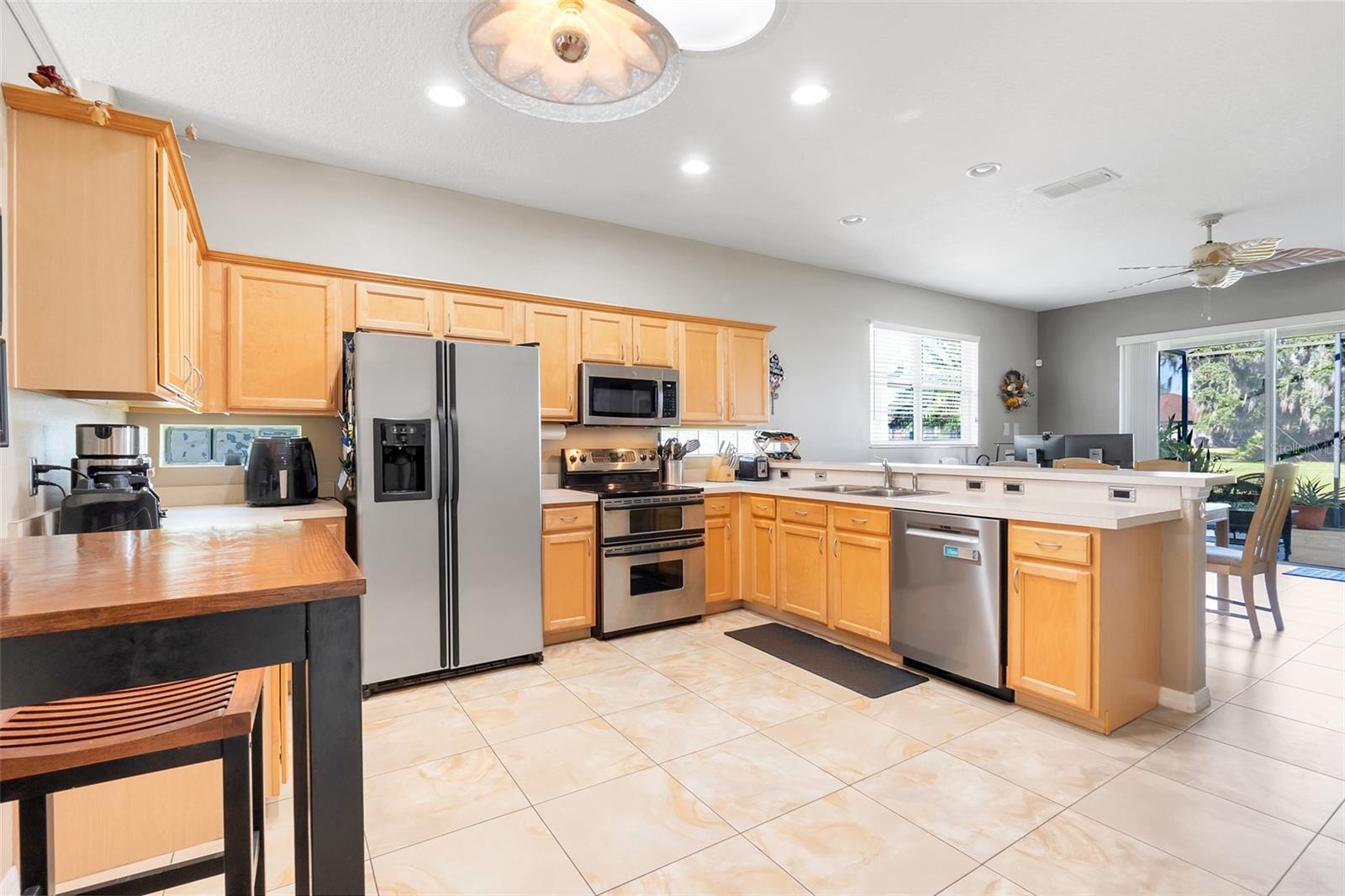 ANDOVER POINT 50 24 - Residential