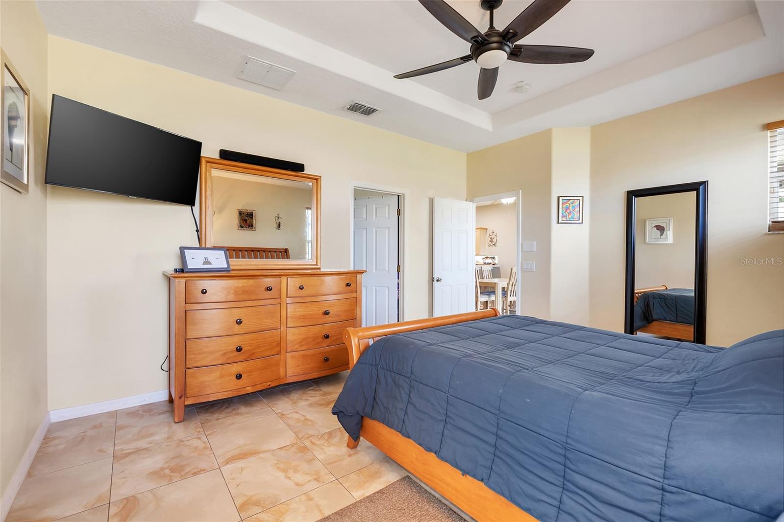 ANDOVER POINT 50 24 - Residential