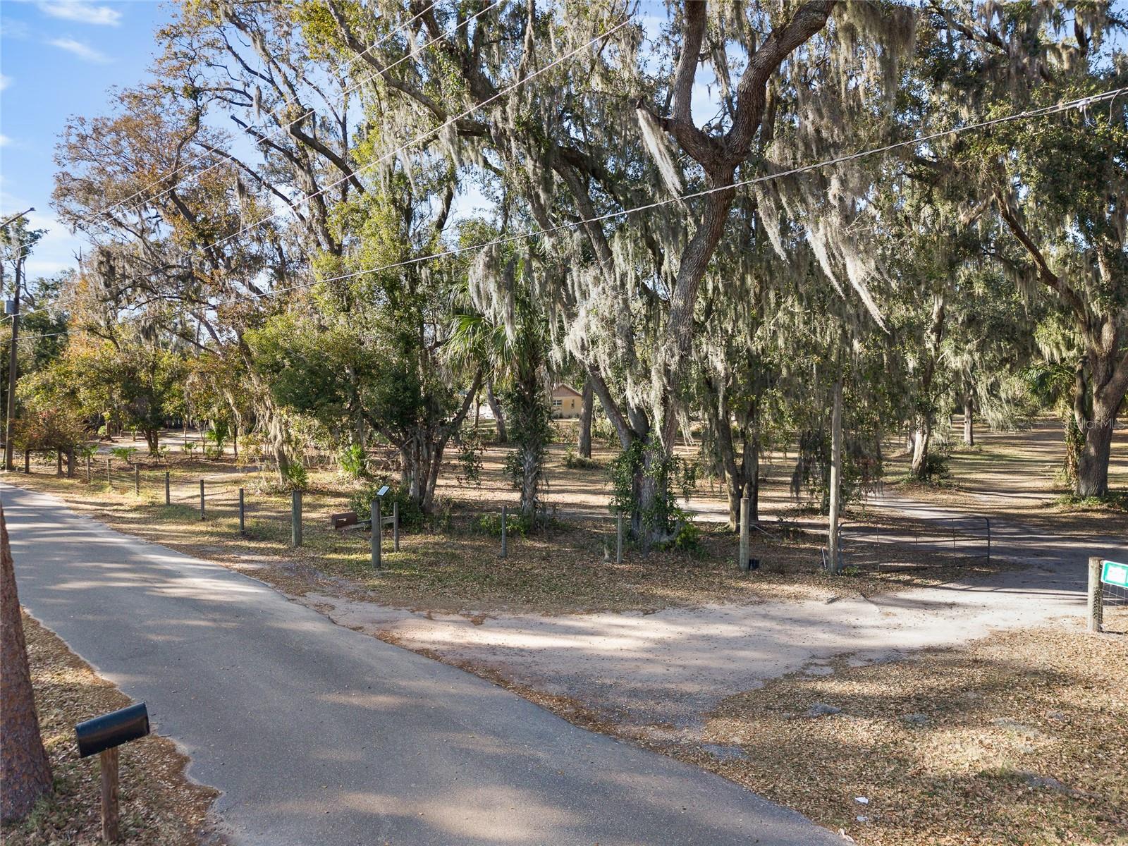 MOCKINGBIRD RESERVE - Land