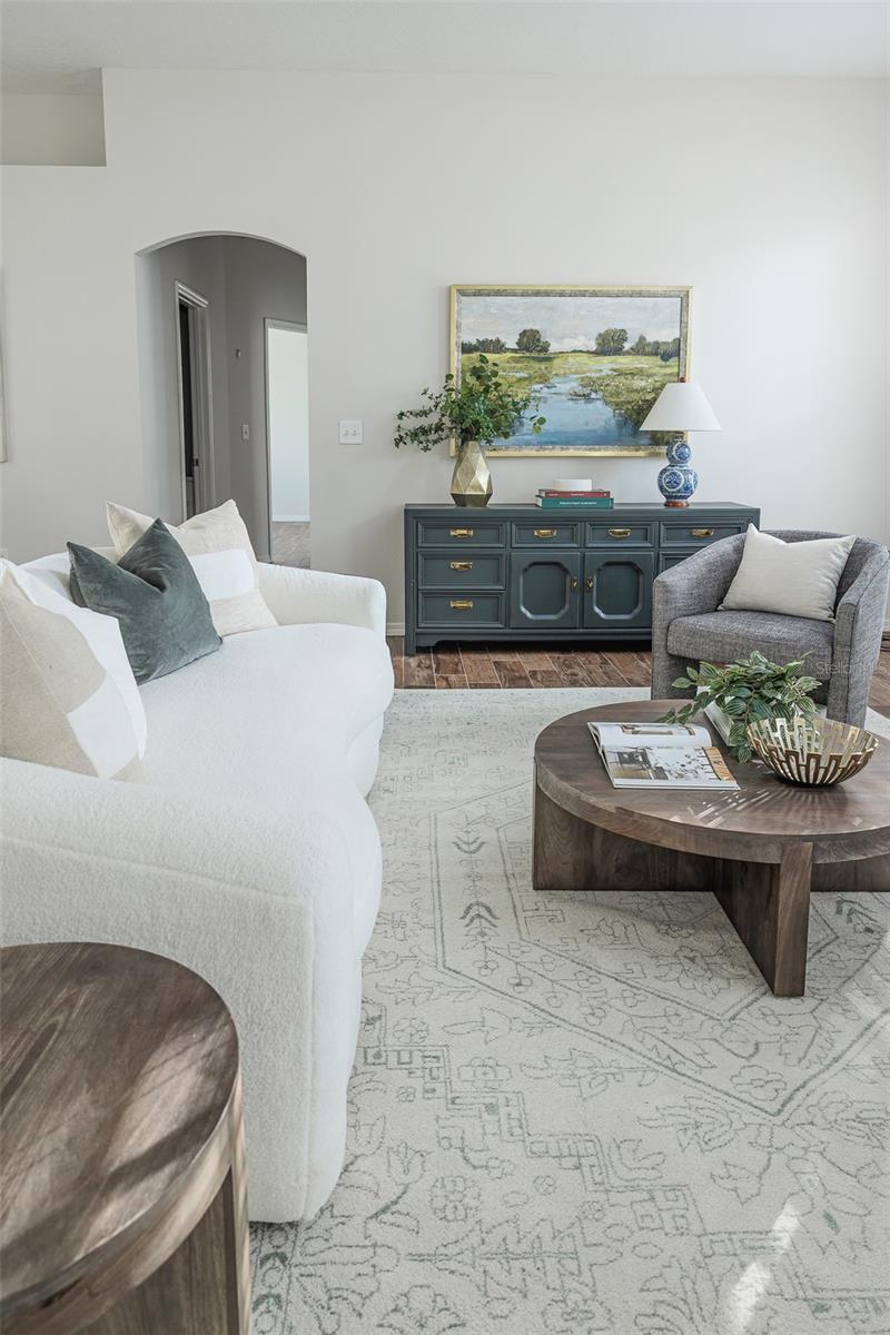 SCOTT LAKE WEST - Residential