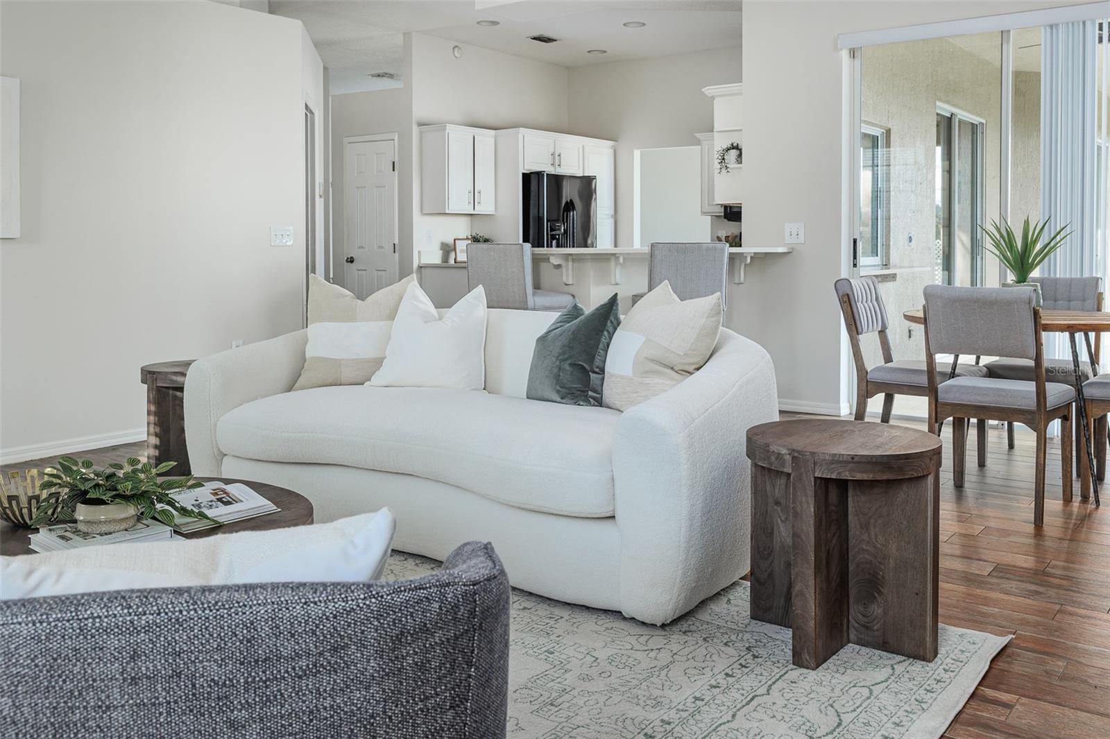 SCOTT LAKE WEST - Residential