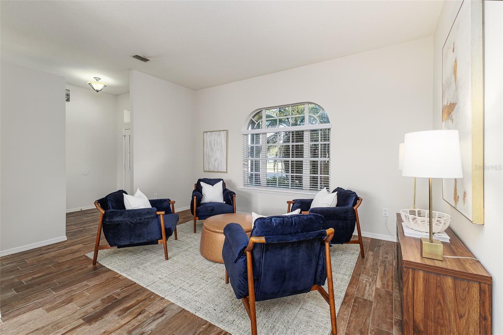 SCOTT LAKE WEST - Residential