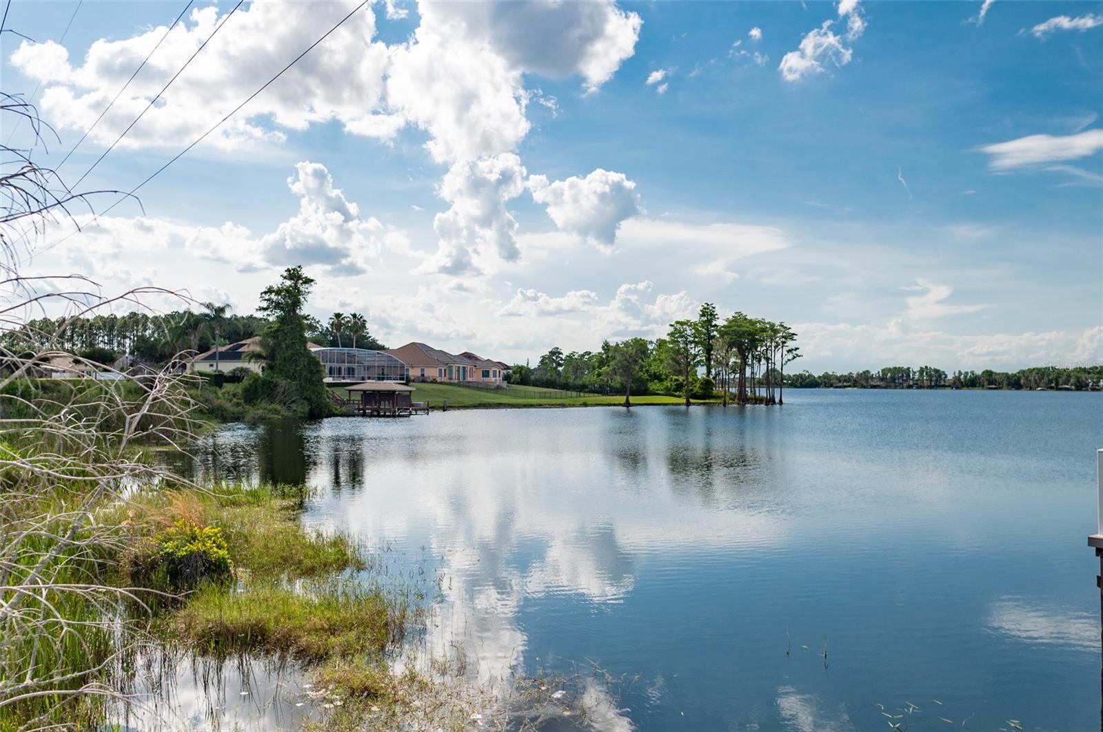 LAKES WINDERMERE - Residential