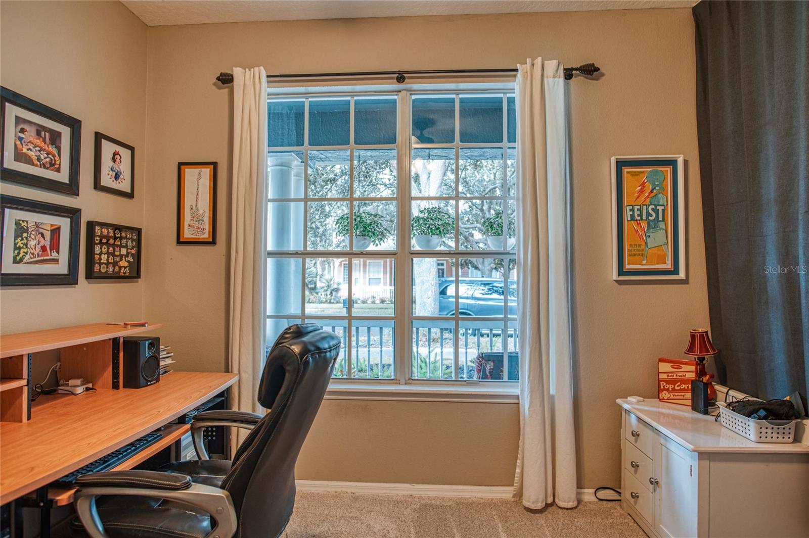 LAKES WINDERMERE - Residential