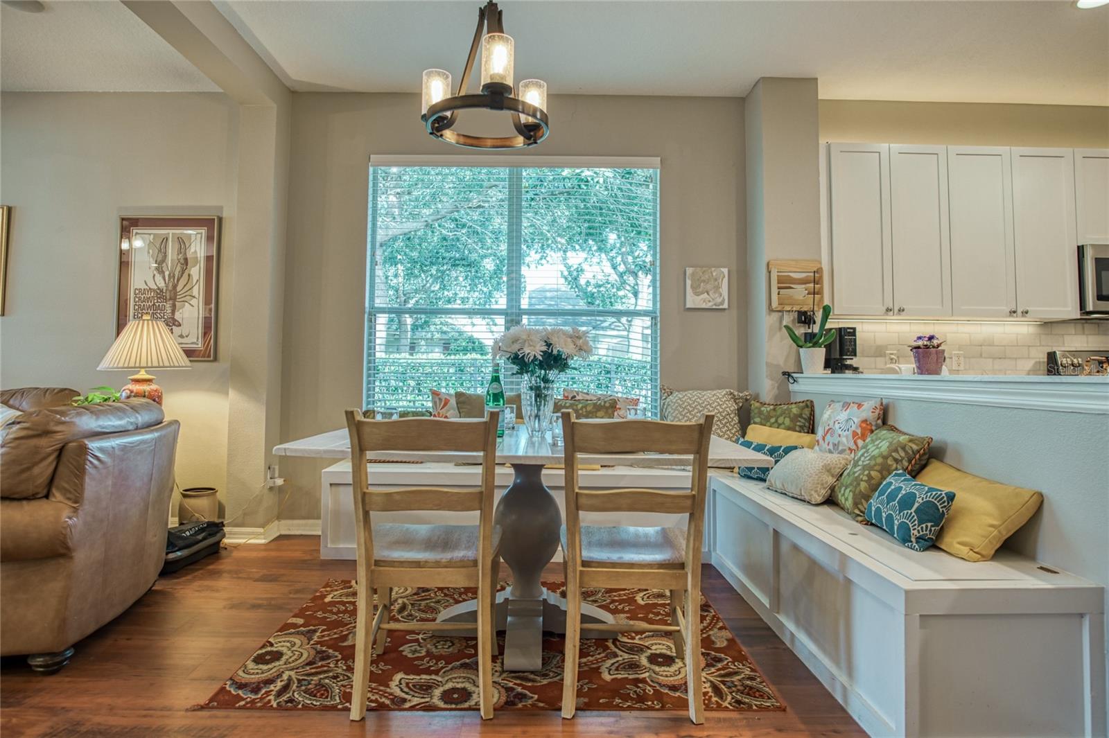 LAKES WINDERMERE - Residential