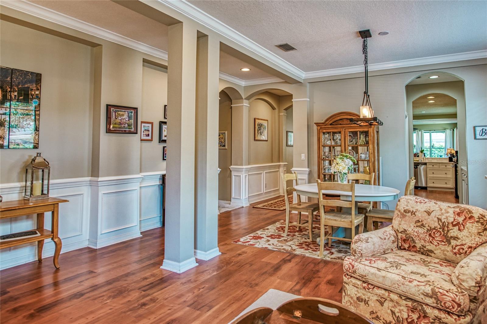 LAKES WINDERMERE - Residential