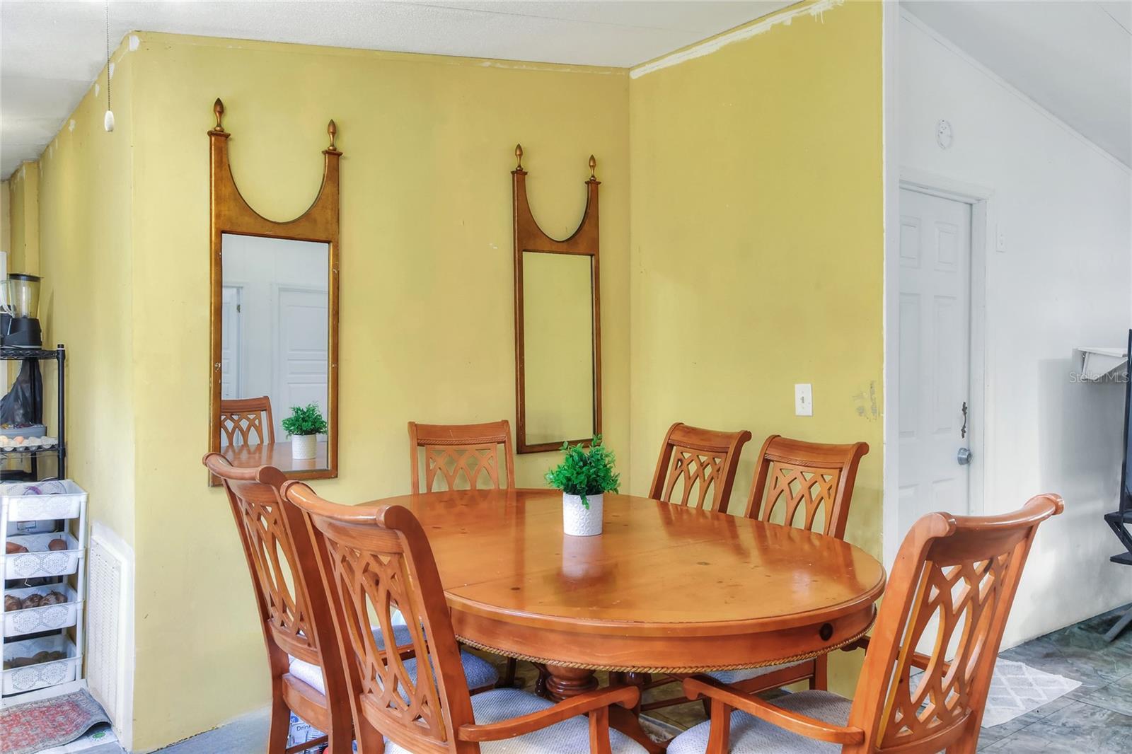 OAKRIDGE ESTATES - Residential