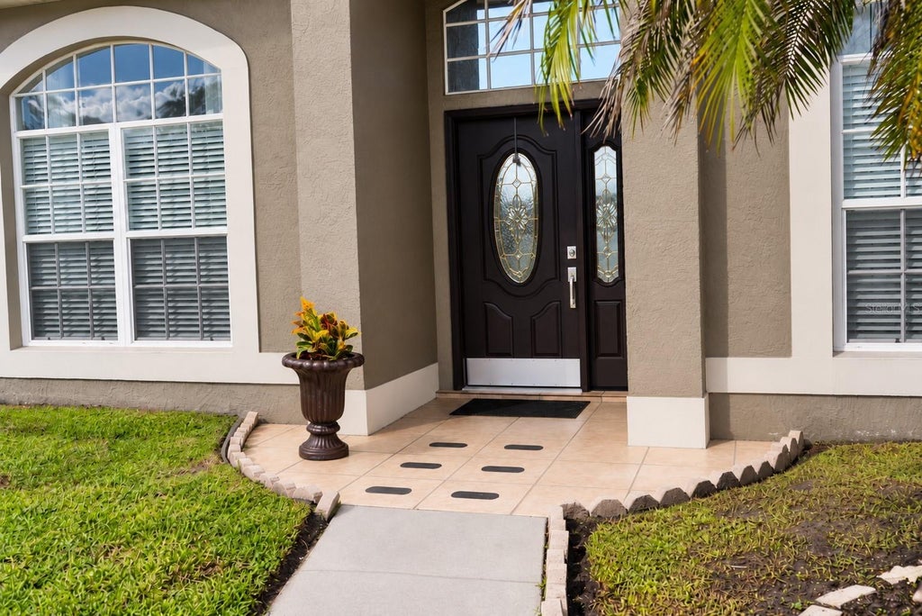 Photo of 2863 Middleton Circle, Kissimmee, FL 34743 (MLS # R4912237)