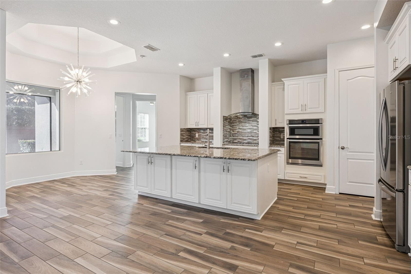 ISLES OF LAKE HANCOCK - Residential