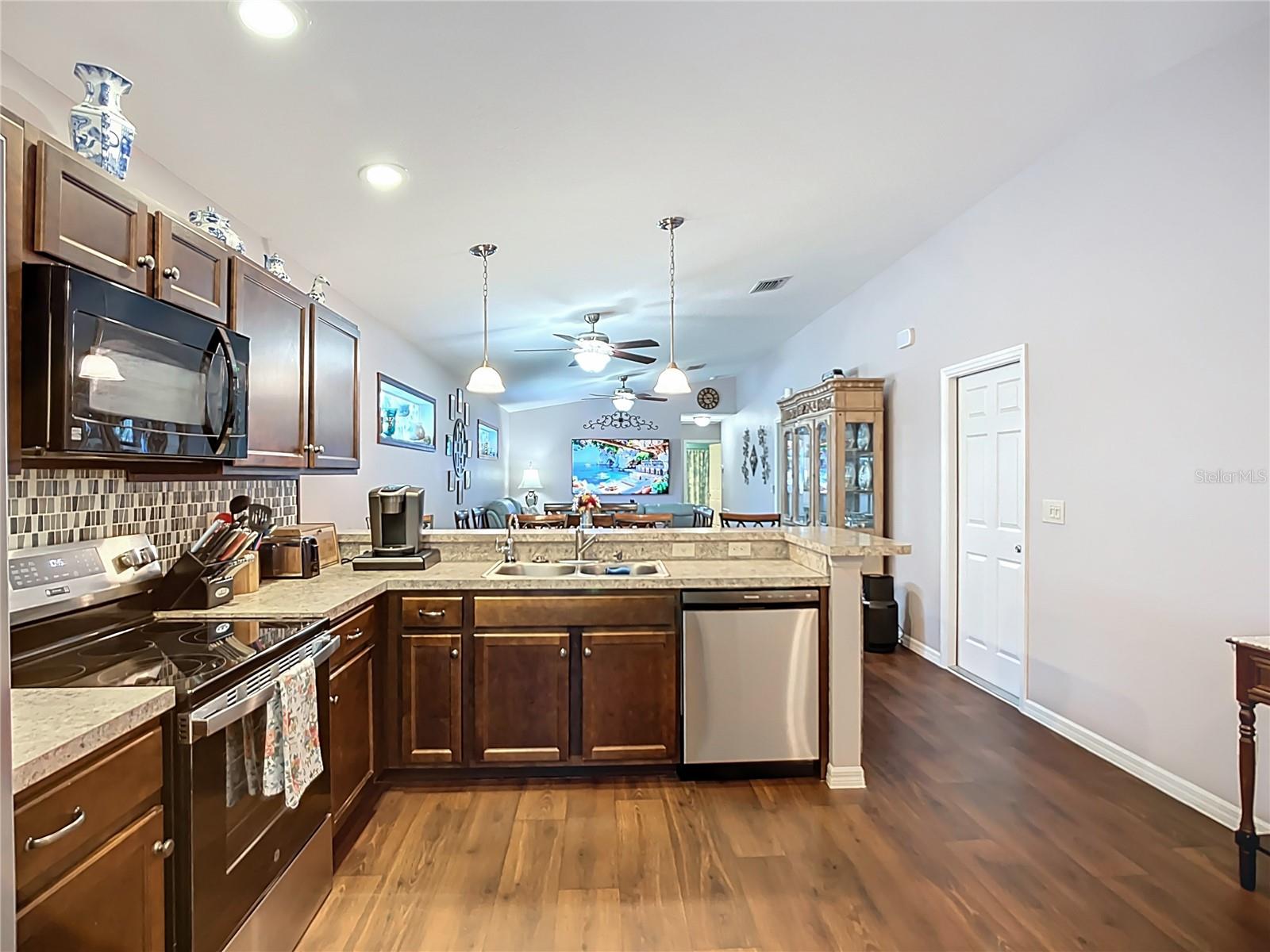 CORTEZ LANDINGS - Residential