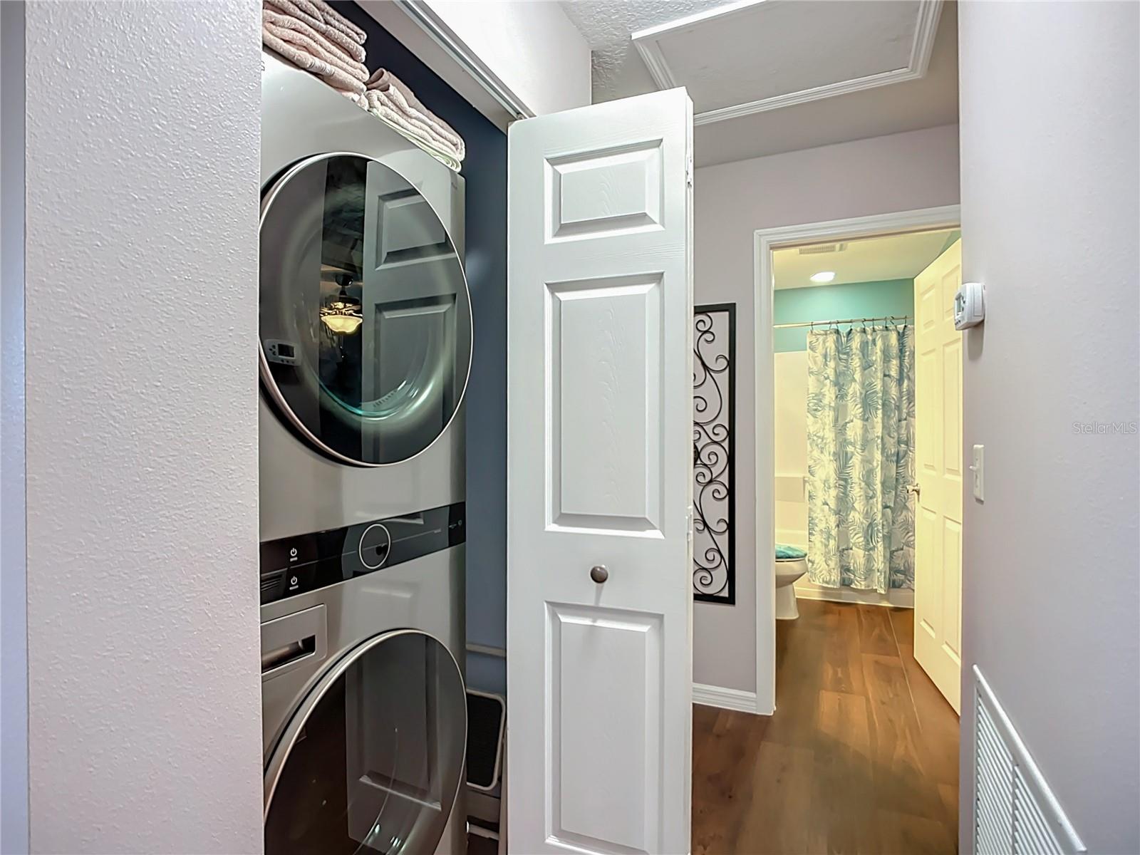 CORTEZ LANDINGS - Residential