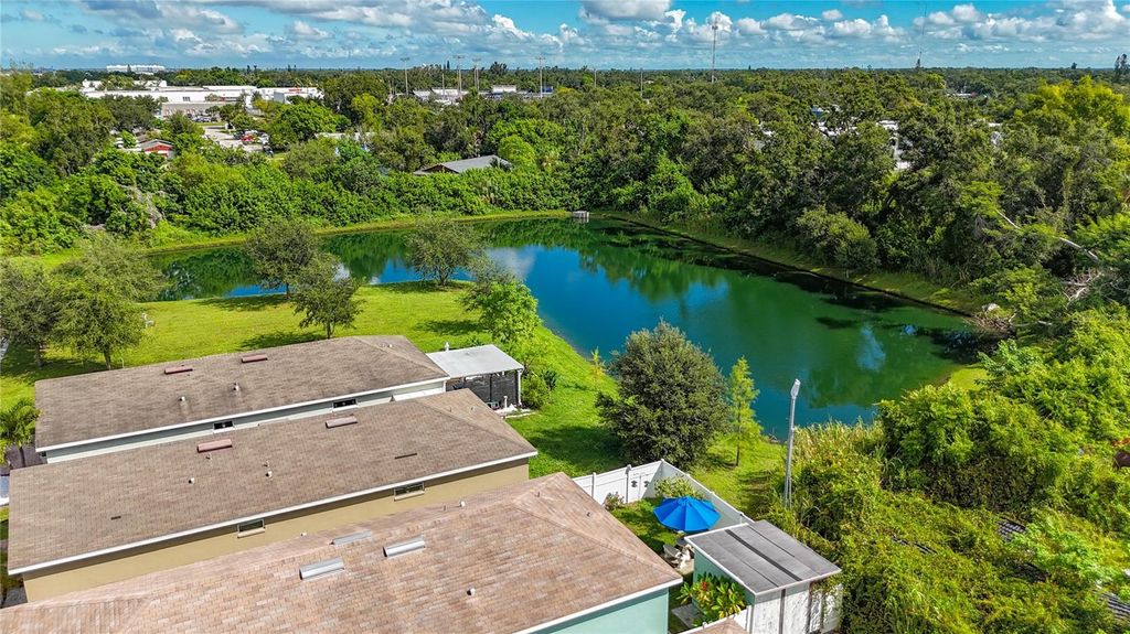 Photo of 1158 42nd Terrace E, Bradenton, FL 34208 (MLS # A4666830)
