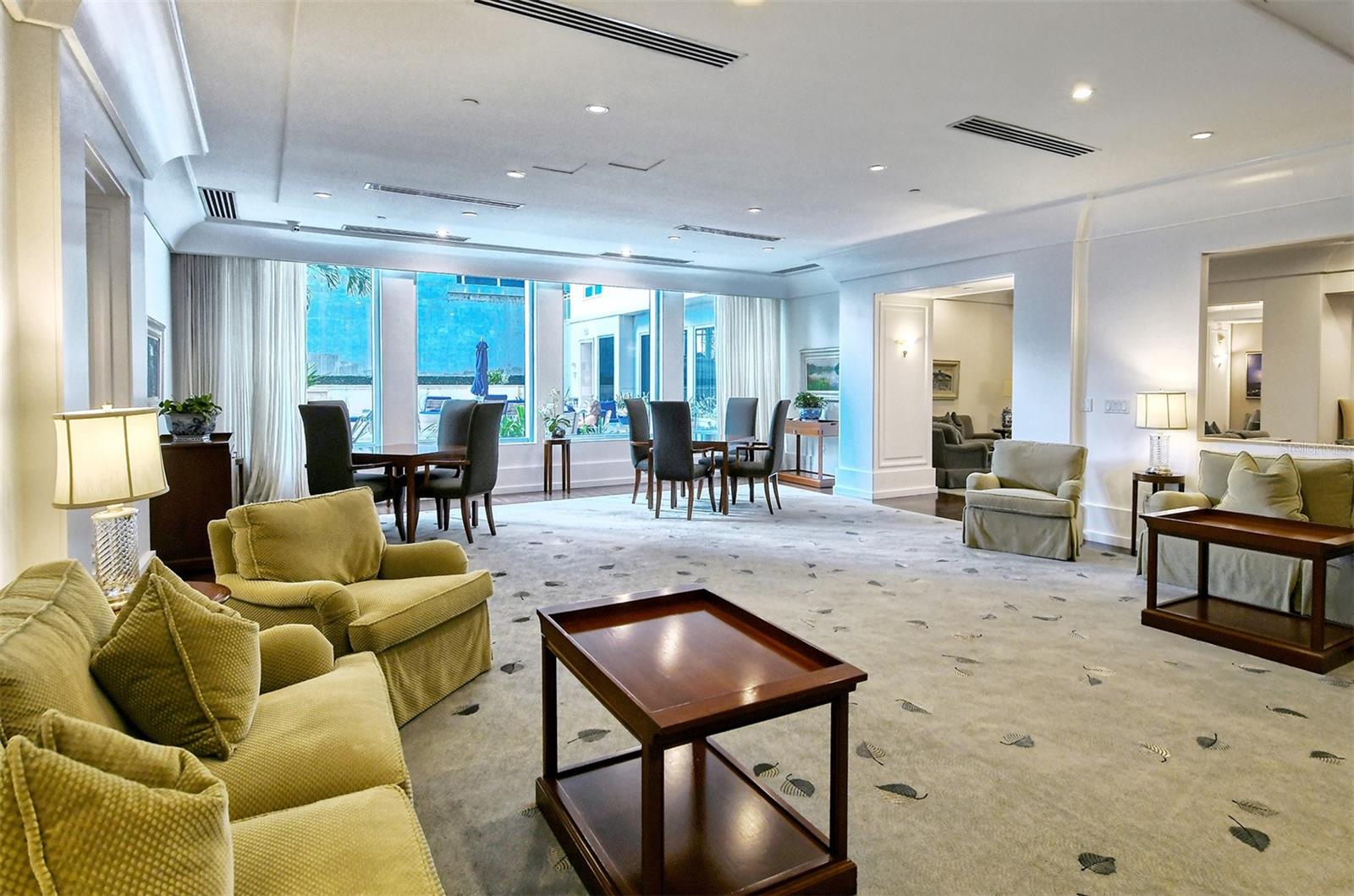 1350 MAIN - Residential Lease