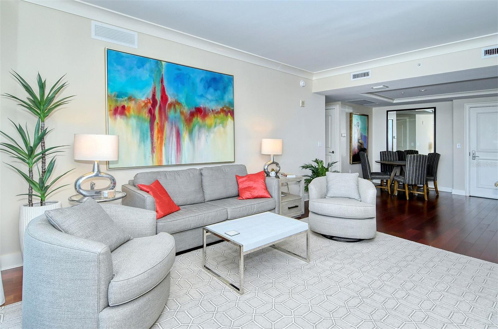 1350 MAIN - Residential Lease