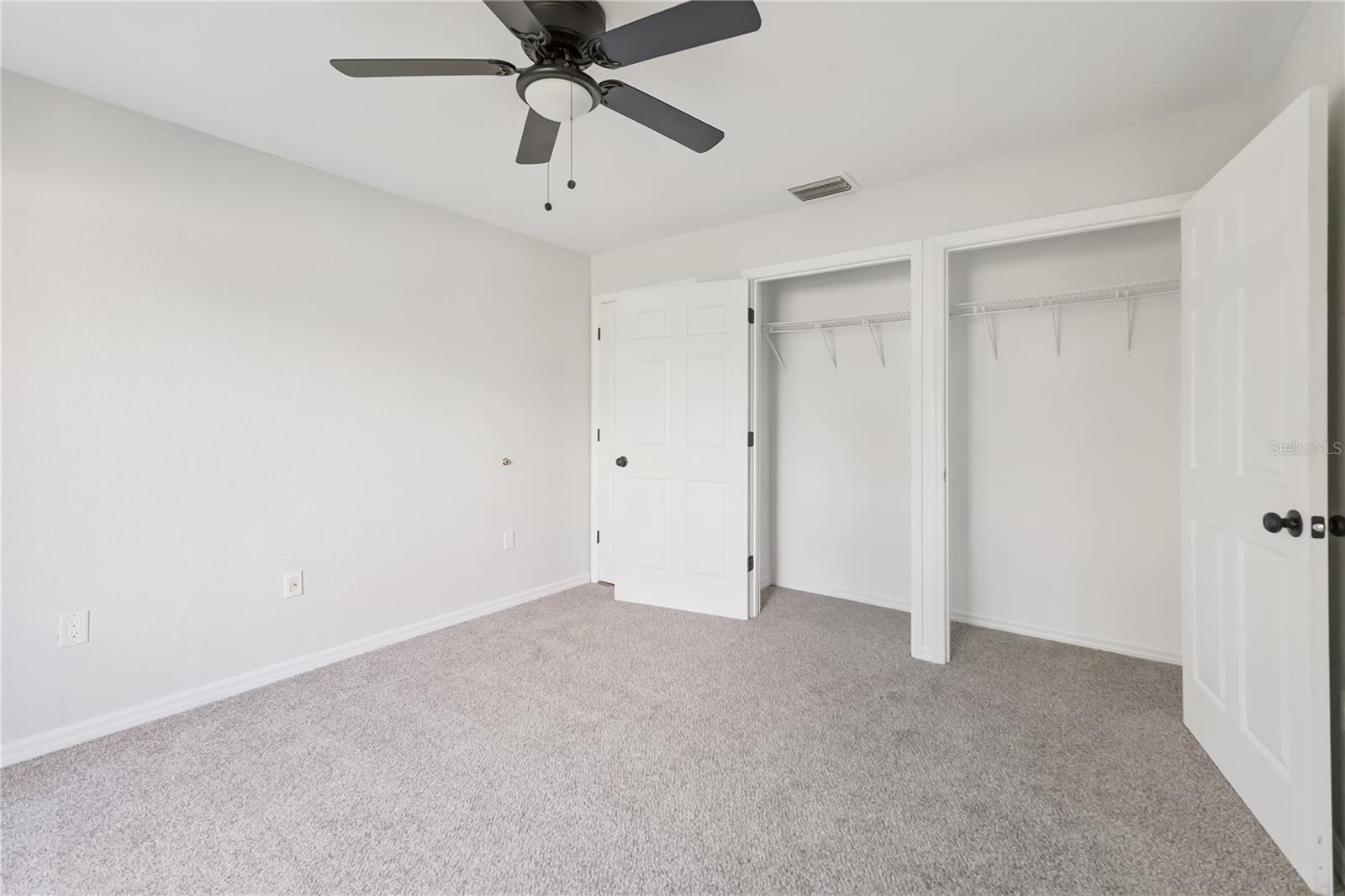 OVERLOOK ESTATES - Residential