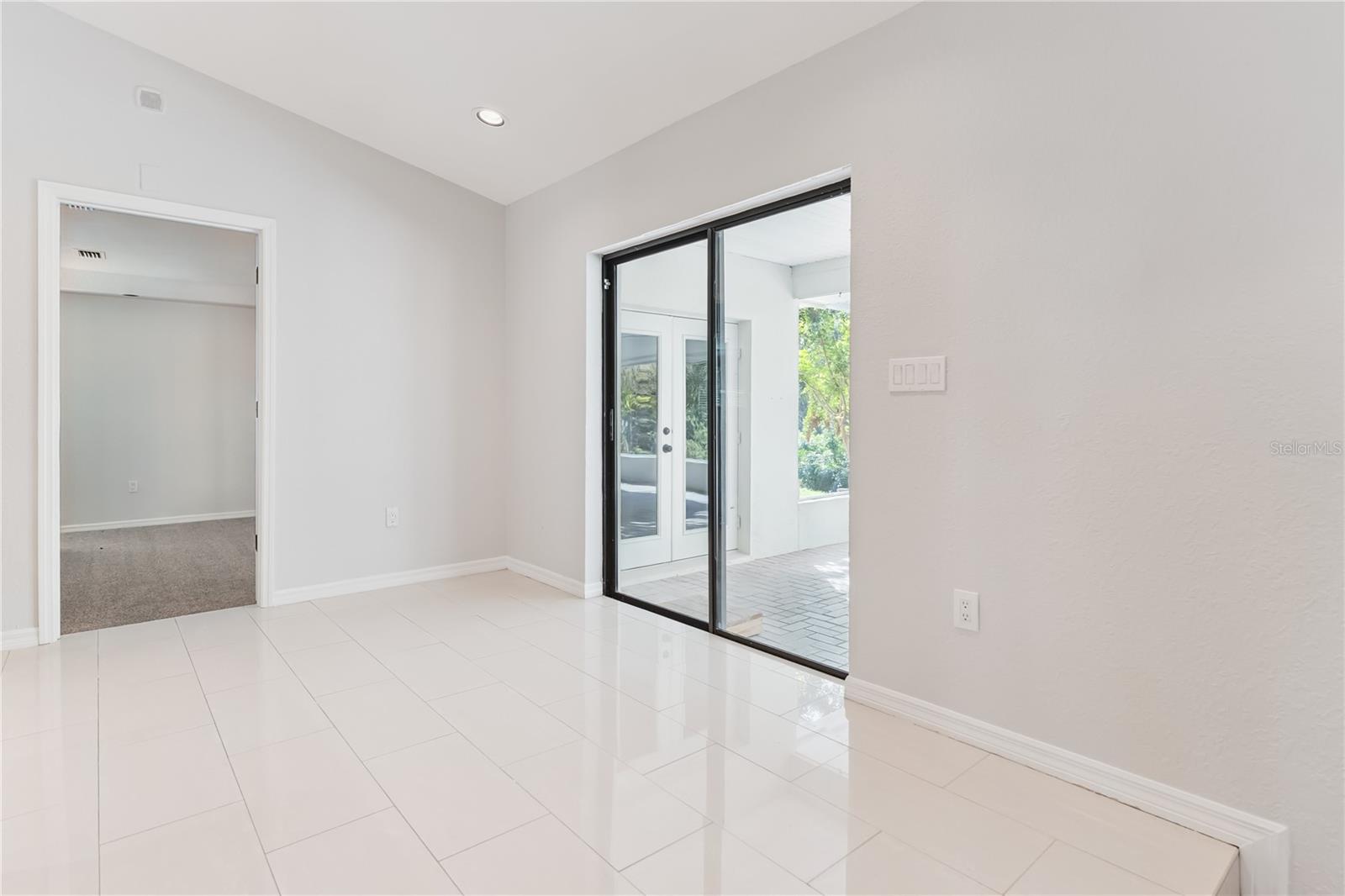 OVERLOOK ESTATES - Residential