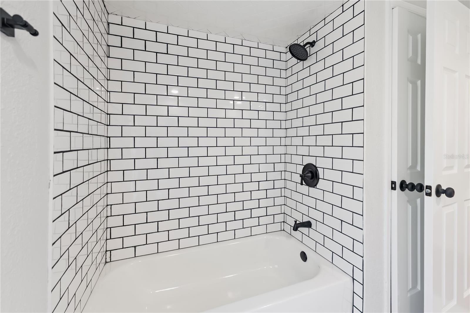 OVERLOOK ESTATES - Residential