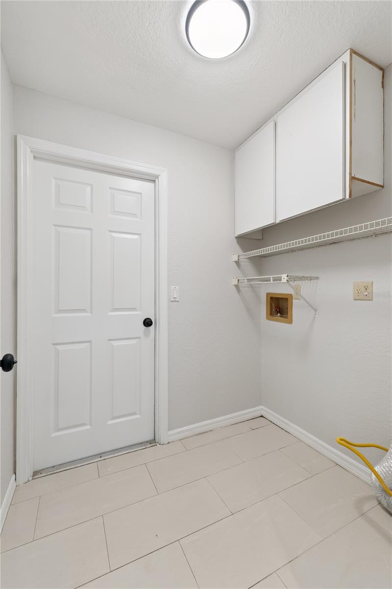 OVERLOOK ESTATES - Residential