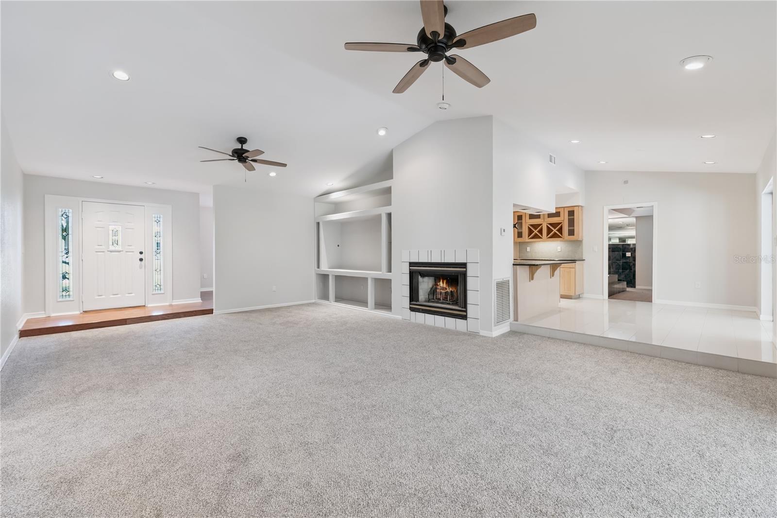 OVERLOOK ESTATES - Residential