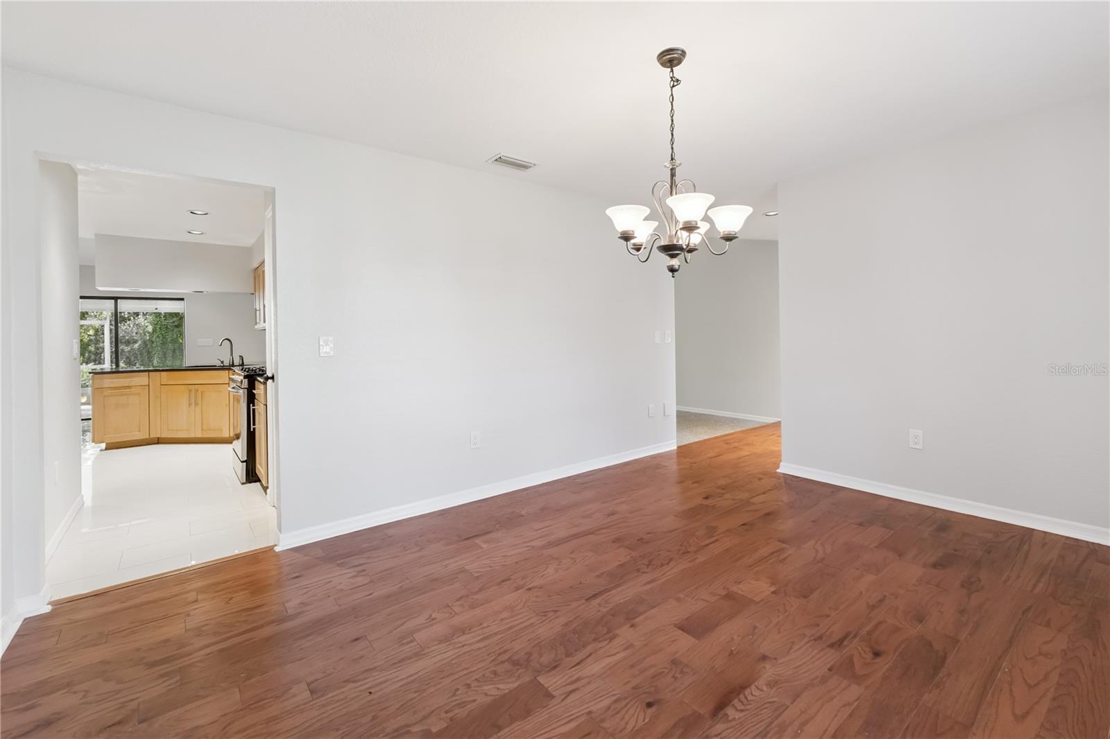 OVERLOOK ESTATES - Residential