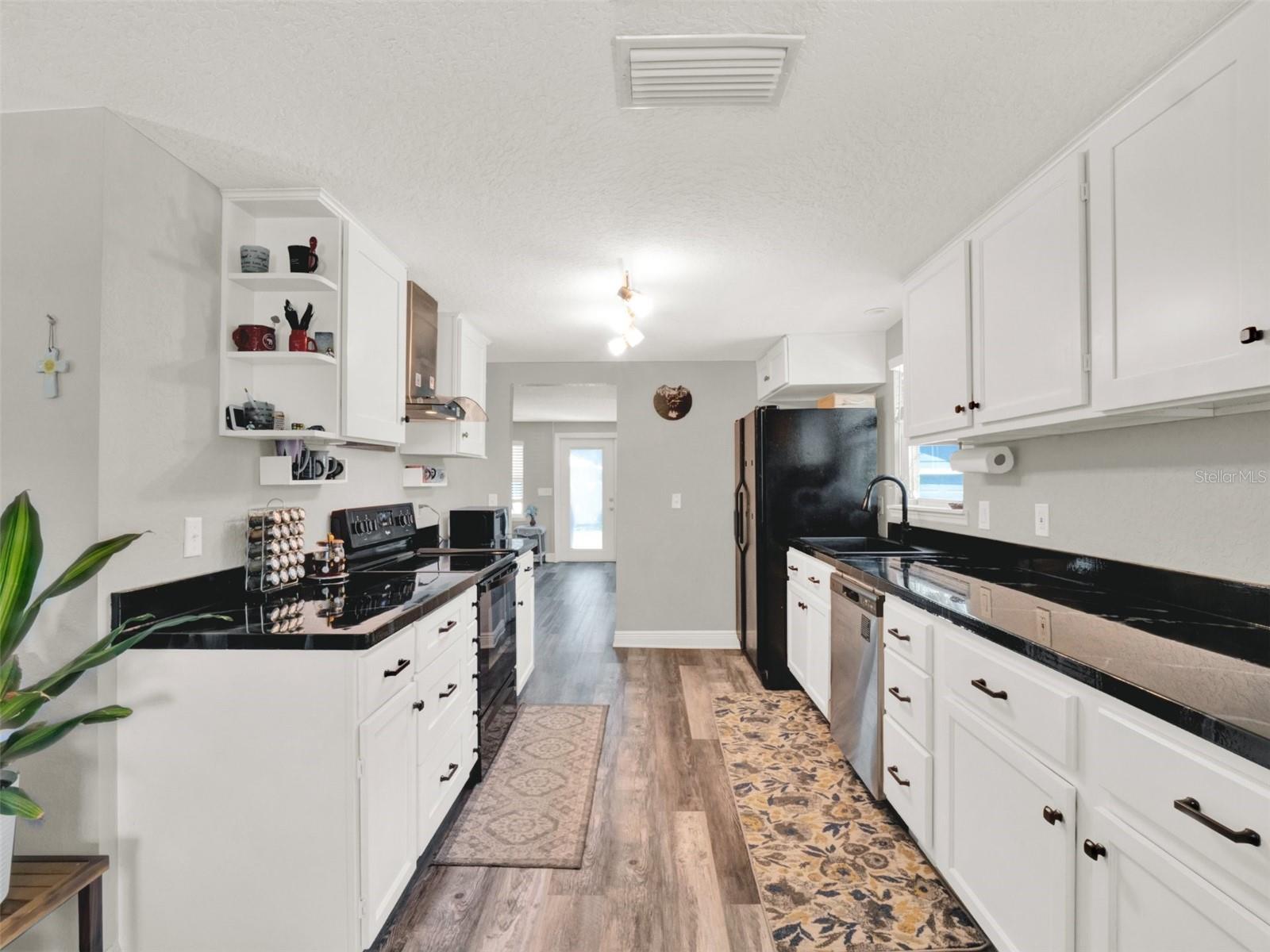 FLORIDA SHORES 01 - Residential