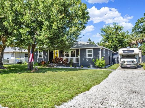 Photo of 2721 Evergreen Drive, Edgewater, FL 32141 (MLS # O6351581)