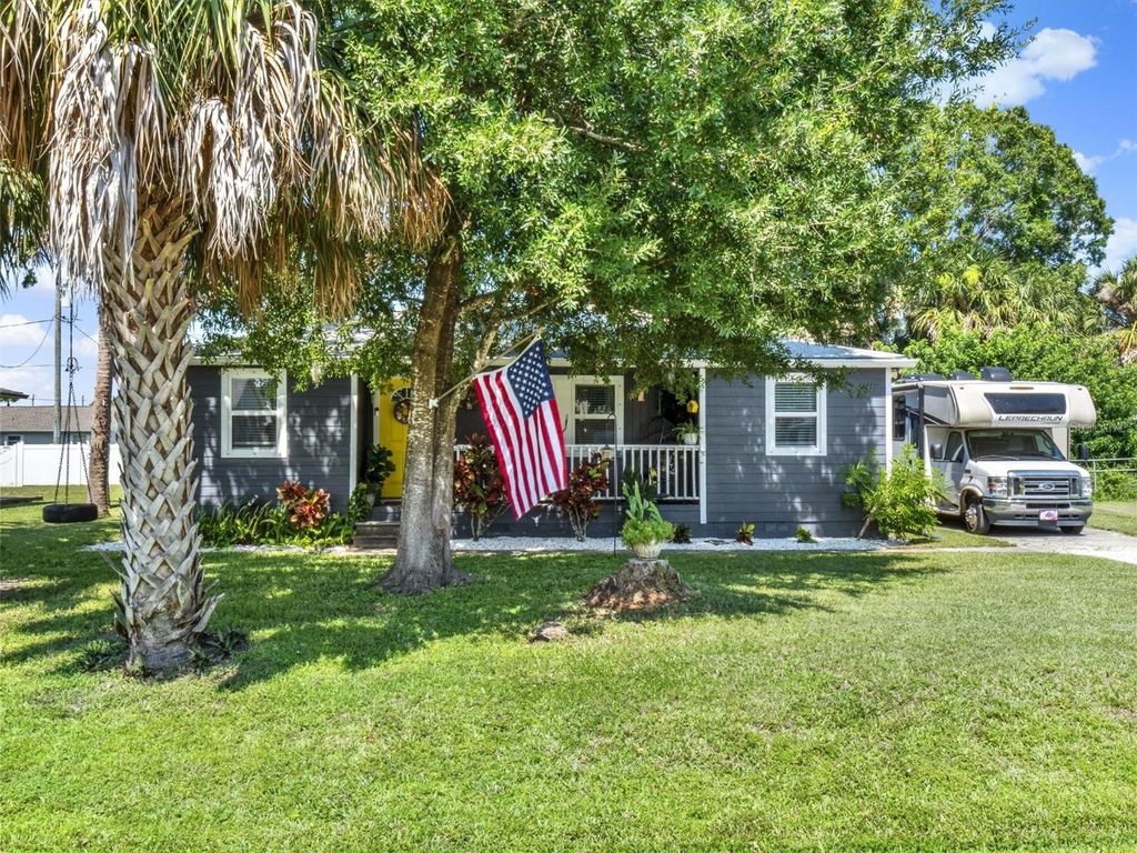 Photo of 2721 Evergreen Drive, Edgewater, FL 32141 (MLS # O6351581)