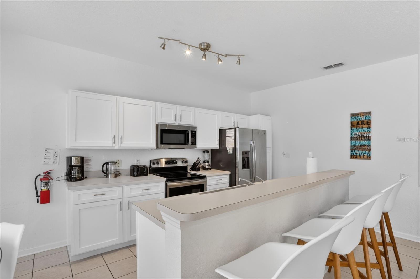 WINDSOR HILLS PH 1 - Residential