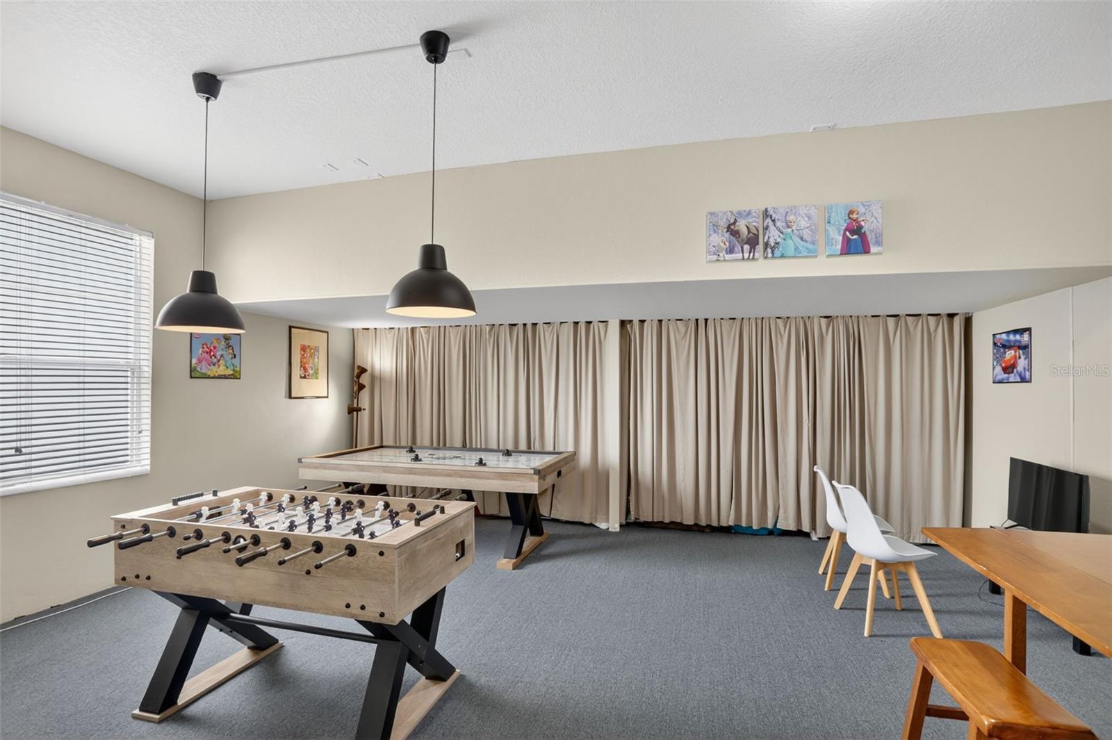 WINDSOR HILLS PH 1 - Residential