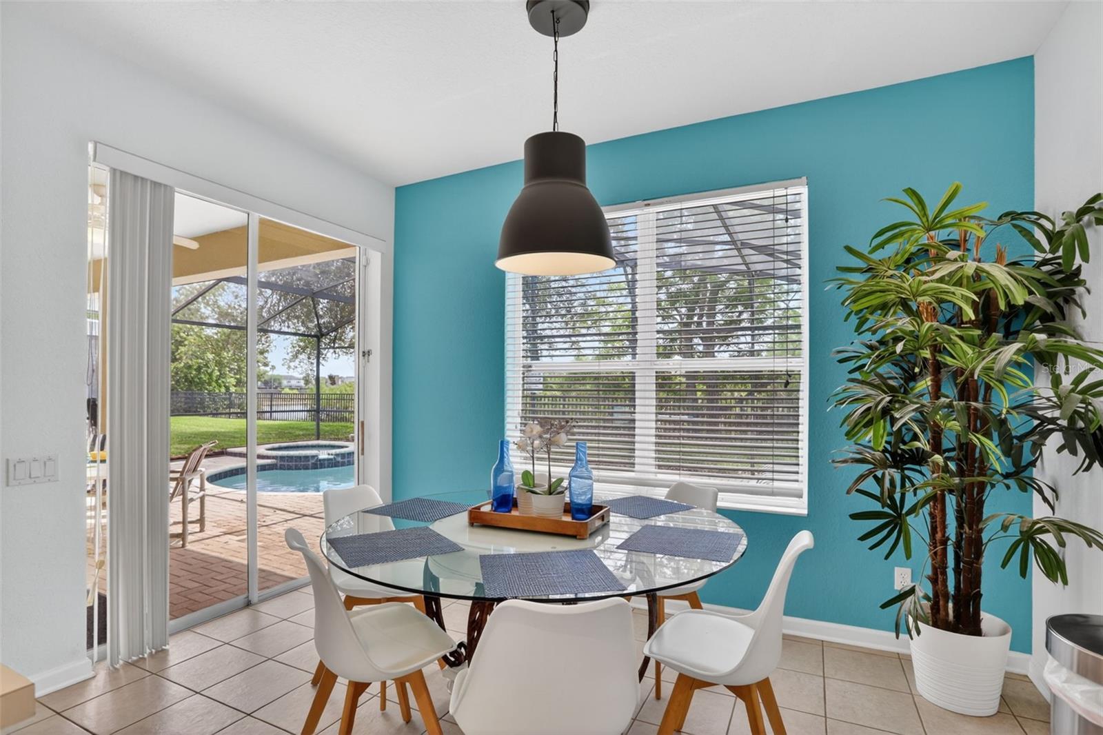 WINDSOR HILLS PH 1 - Residential