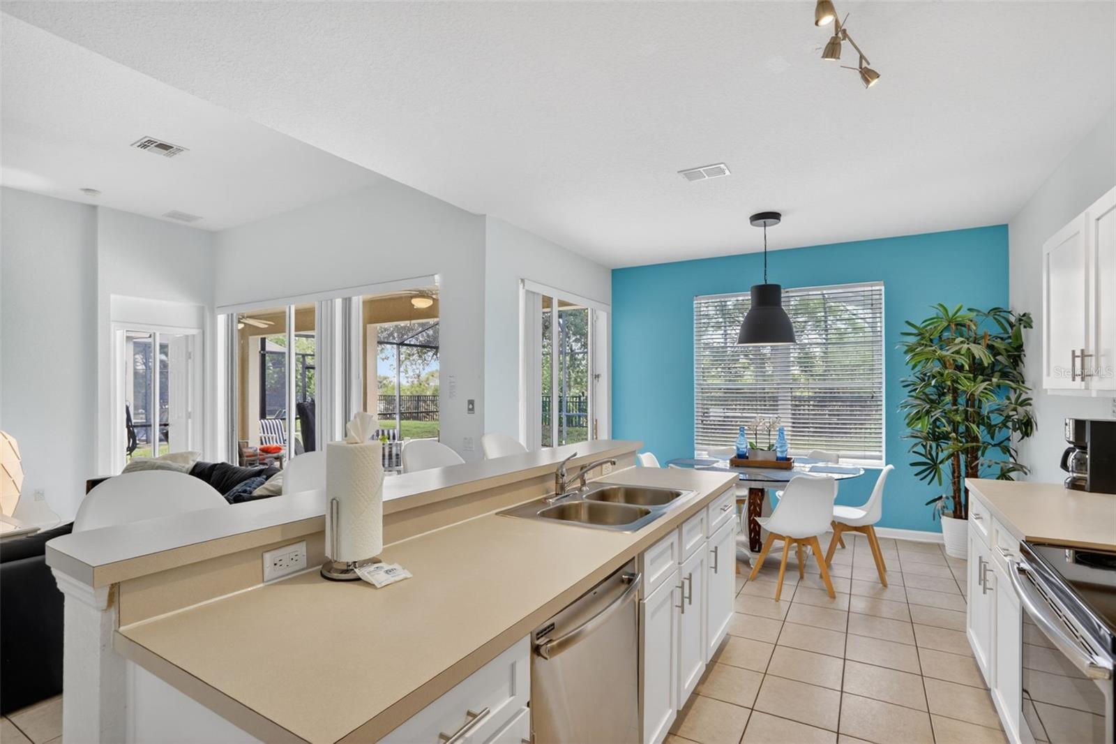 WINDSOR HILLS PH 1 - Residential