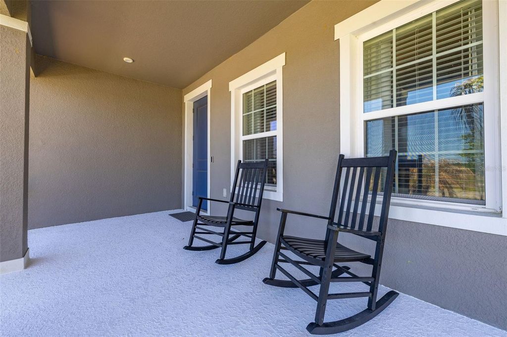 Photo of 636 Bloom Terrace, Davenport, FL 33837 (MLS # S5147860)