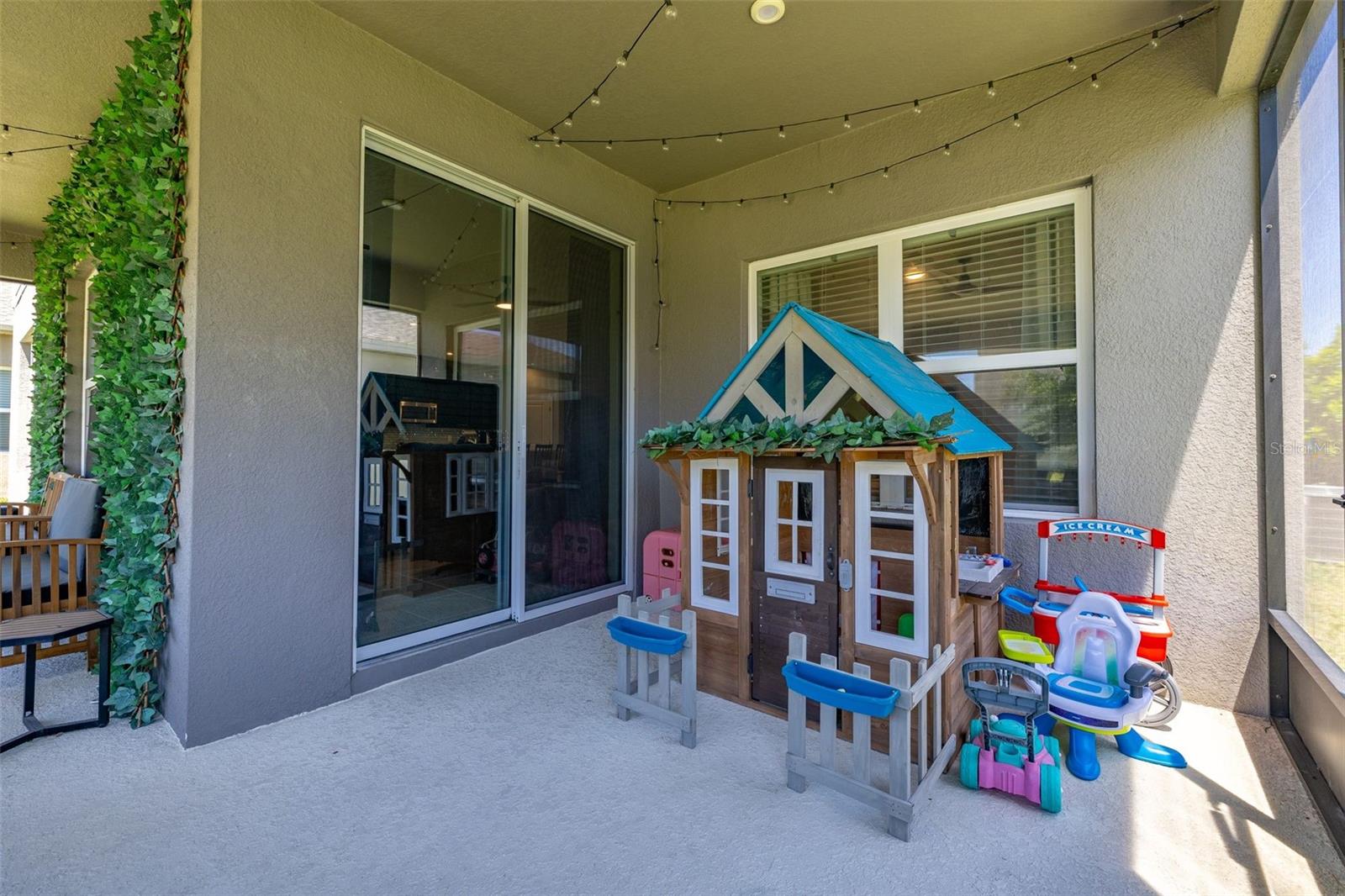 ASTONIA - Residential