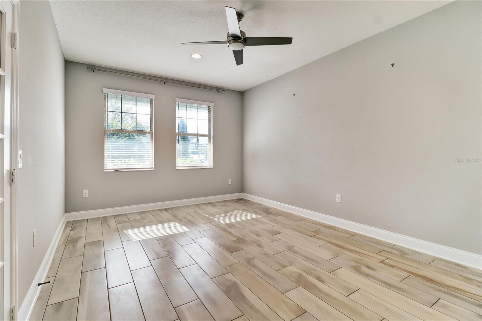 SUNSET GROVES PH 2 - Residential Lease