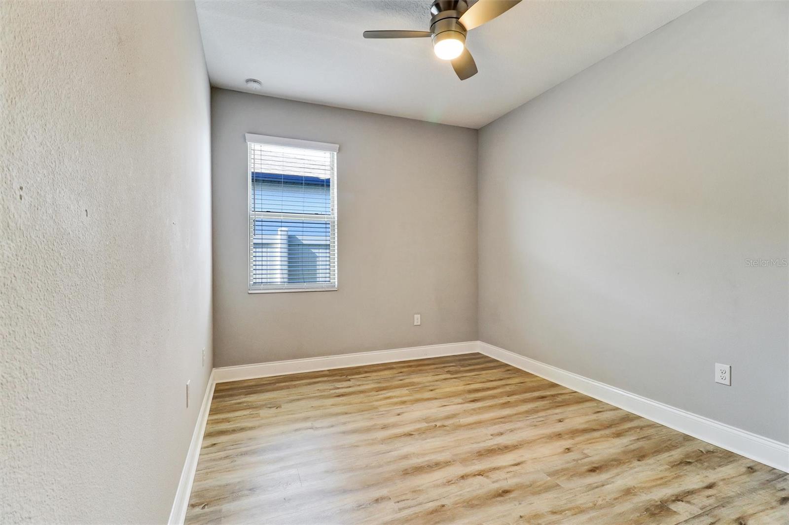 SUNSET GROVES PH 2 - Residential Lease