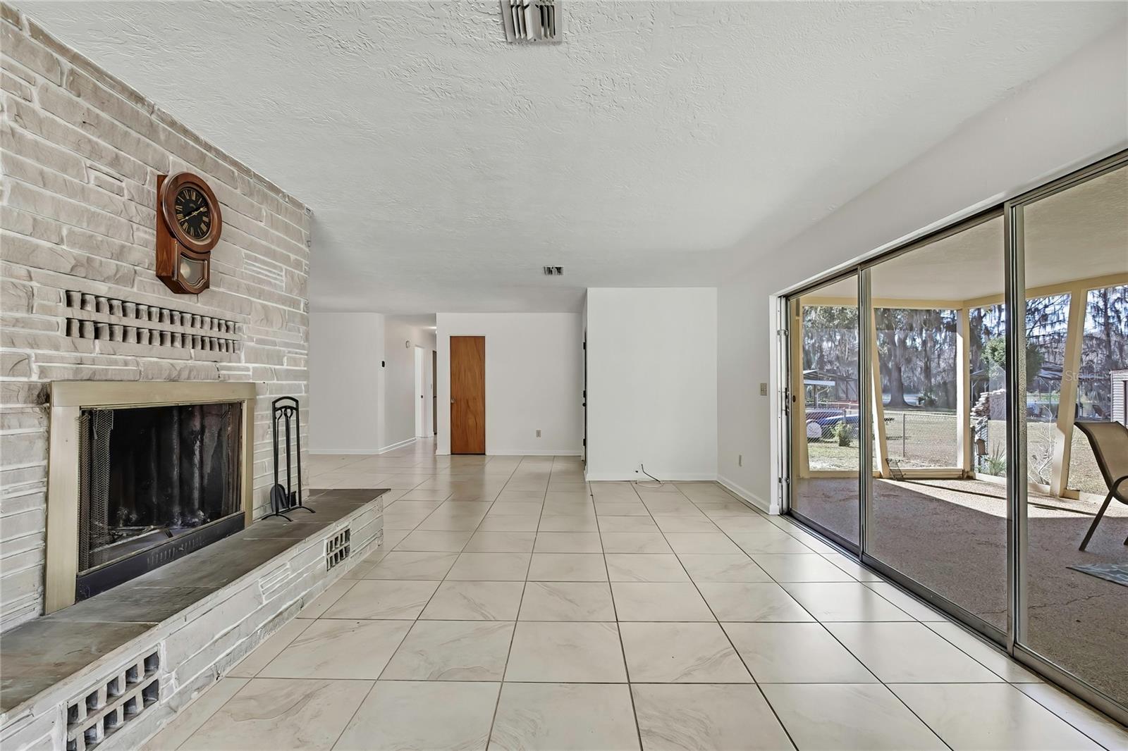 RIPPLING WATERS - Residential