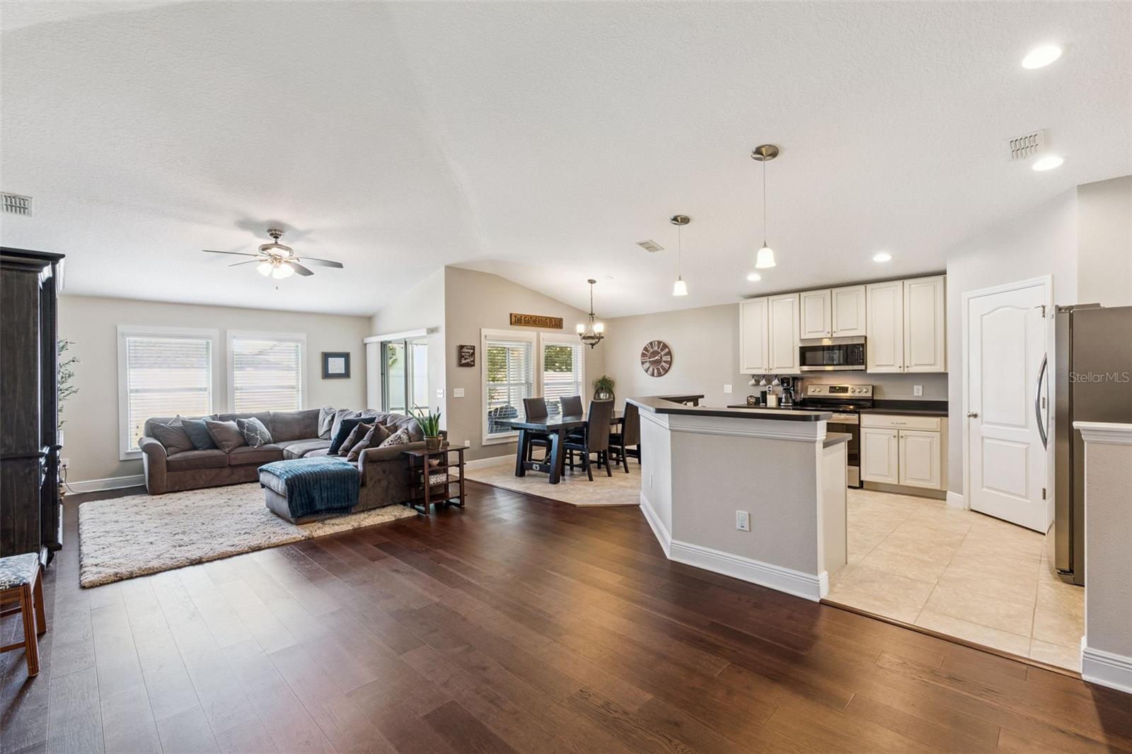 COVINGTON CHASE - Residential