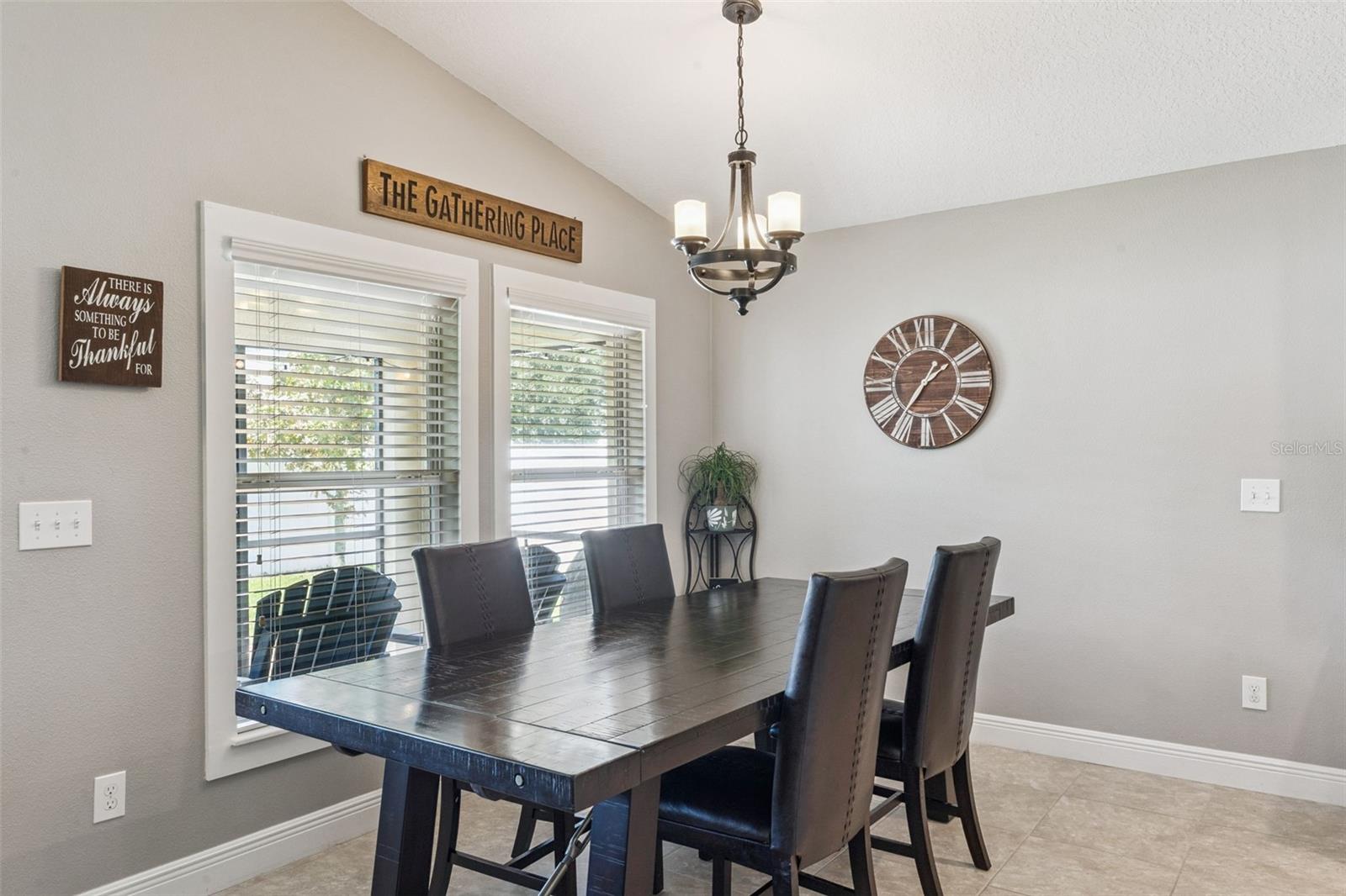 COVINGTON CHASE - Residential