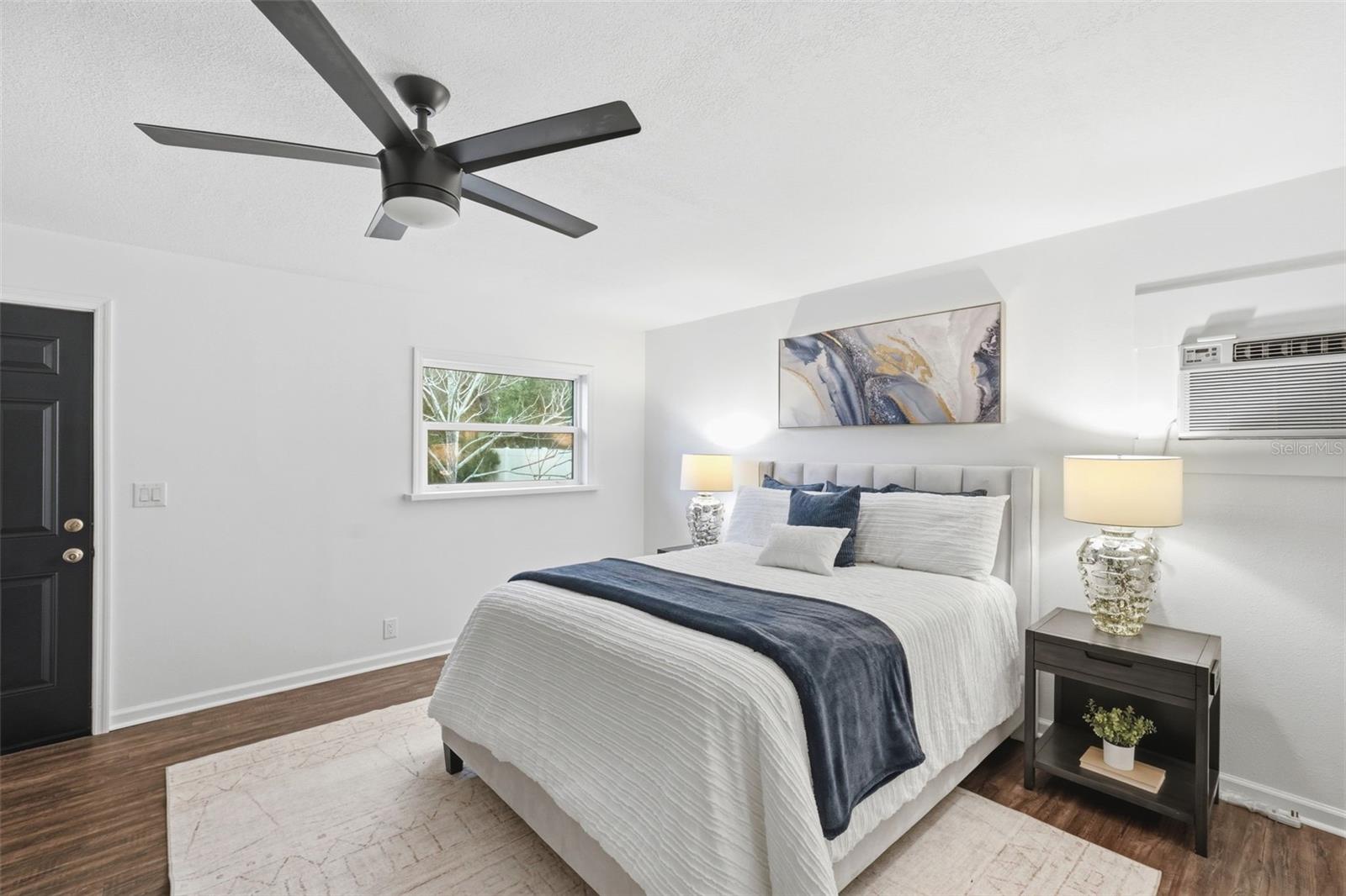 DELTONA LAKES UNIT 02 - Residential