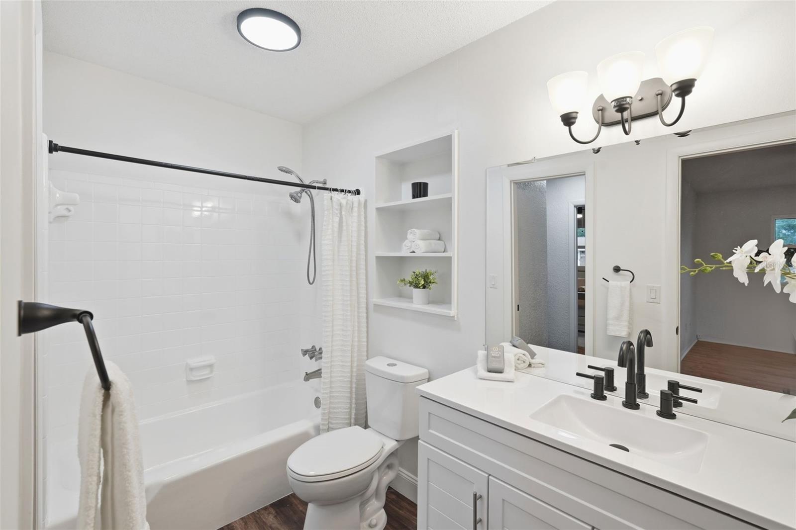 DELTONA LAKES UNIT 02 - Residential