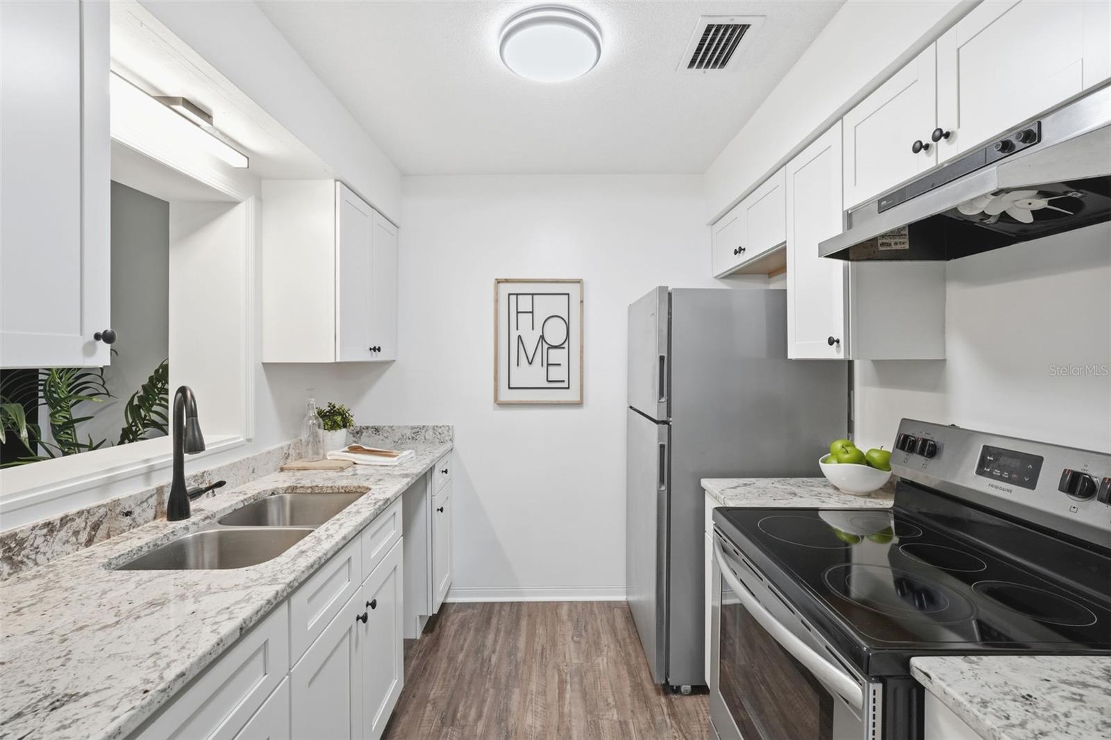 DELTONA LAKES UNIT 02 - Residential