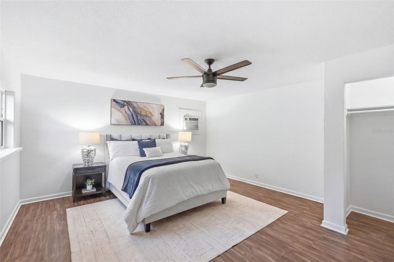 DELTONA LAKES UNIT 02 - Residential