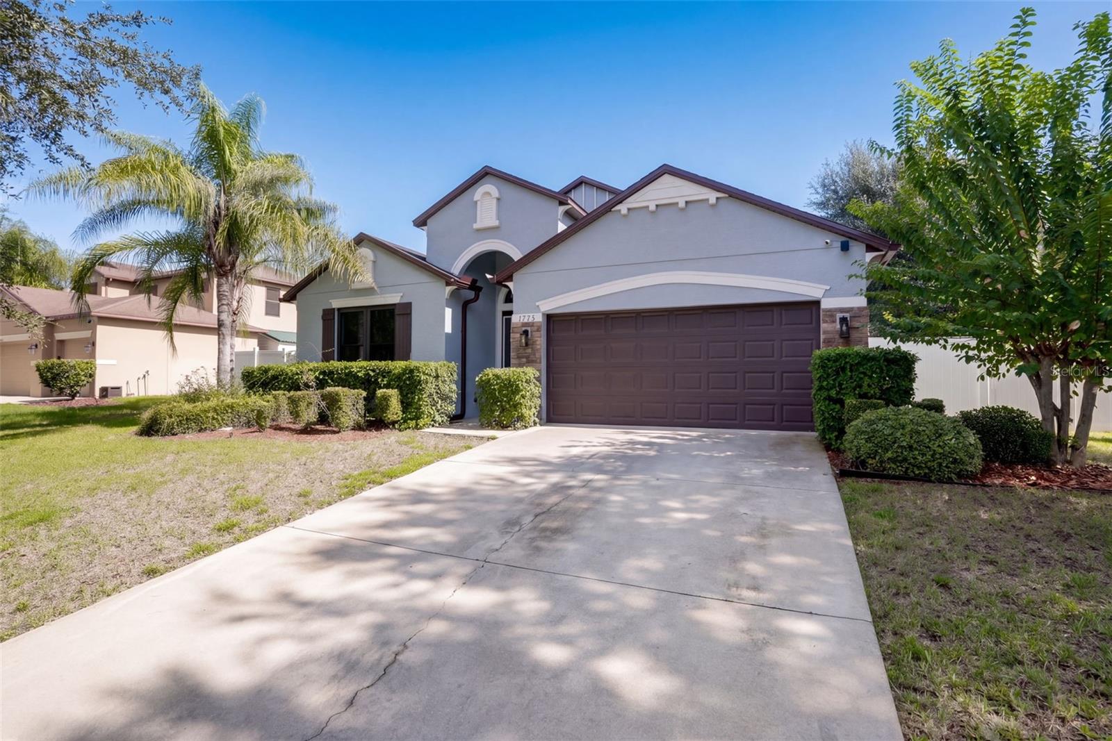 1773 WATERSIDE OAKS DRIVE