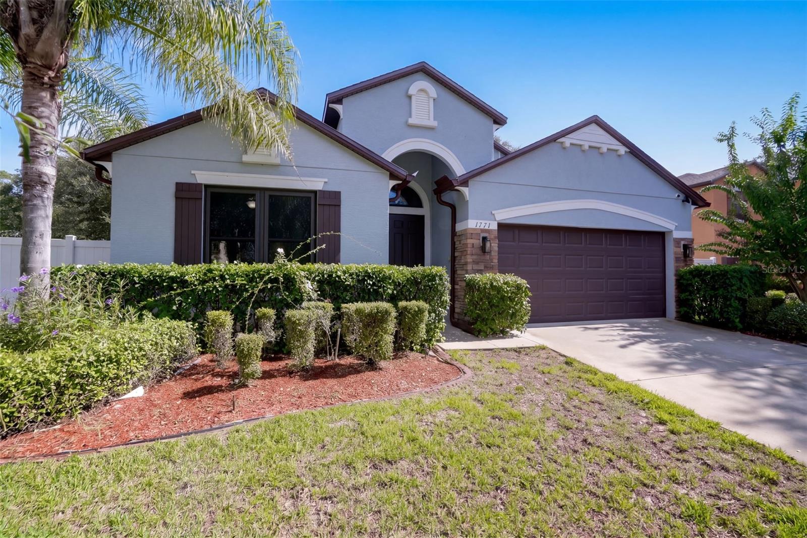 1773 WATERSIDE OAKS DRIVE