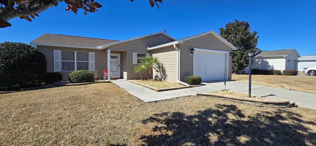 Photo of 1088 Gennesse Lane, The Villages, FL 32162 (MLS # OM718559)