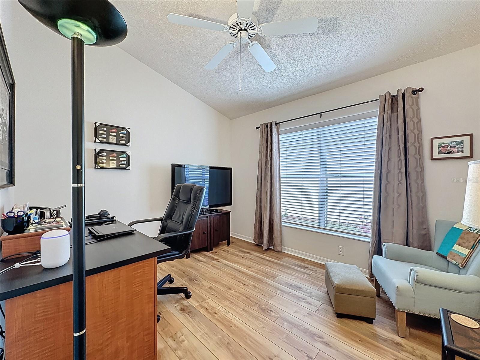 KINGS RIDGE - Residential