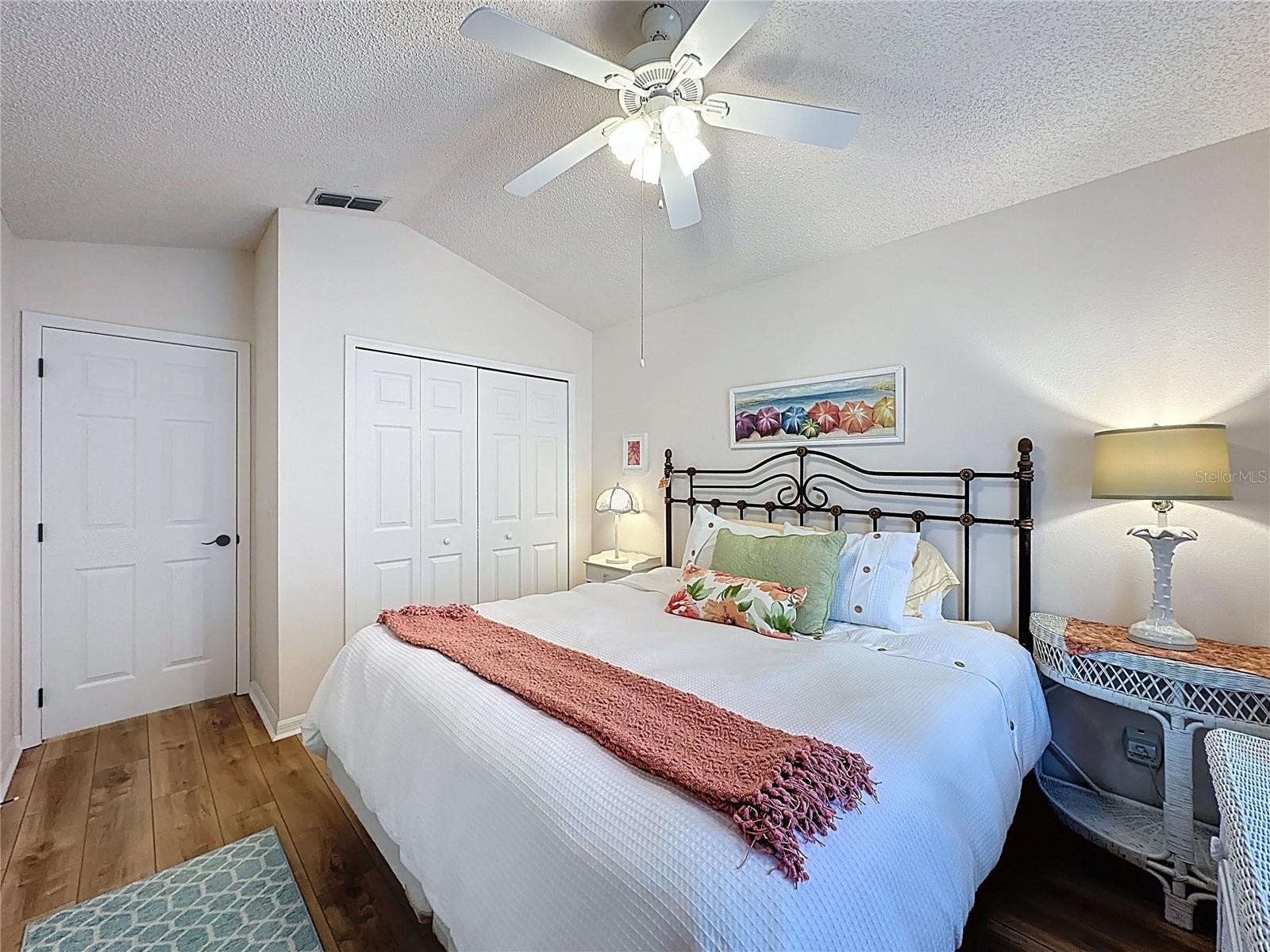 KINGS RIDGE - Residential