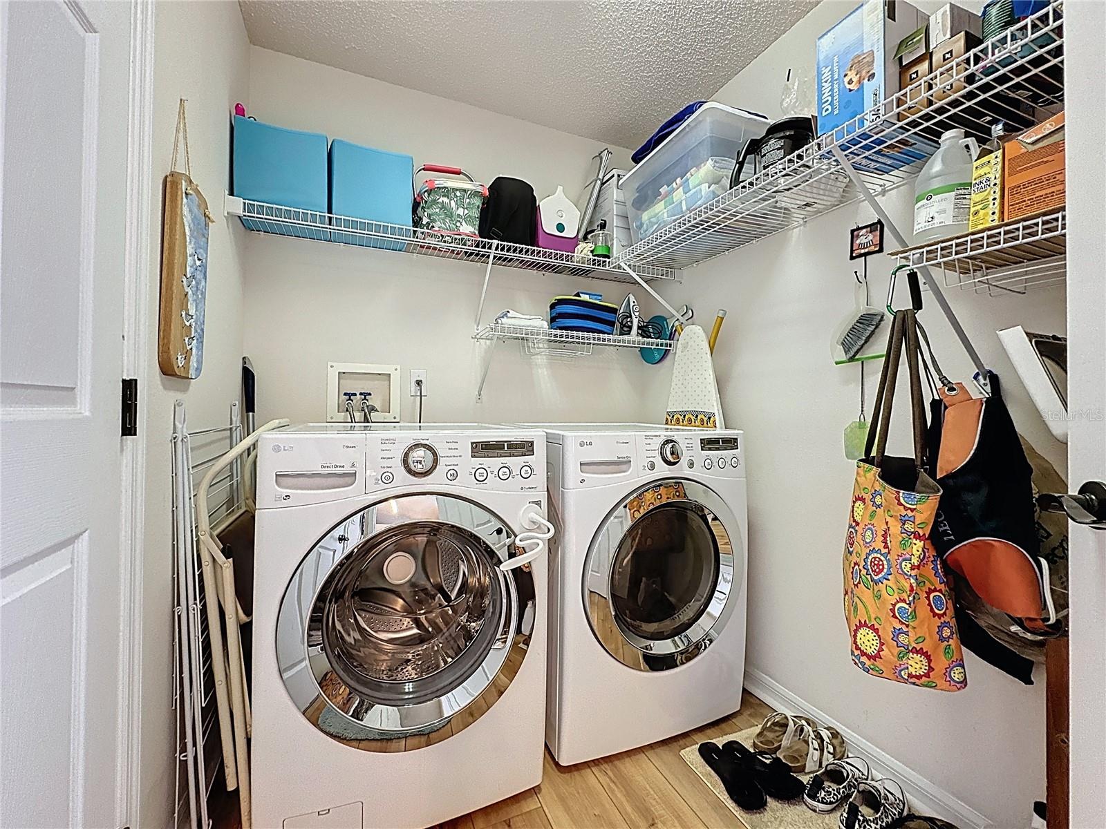 KINGS RIDGE - Residential