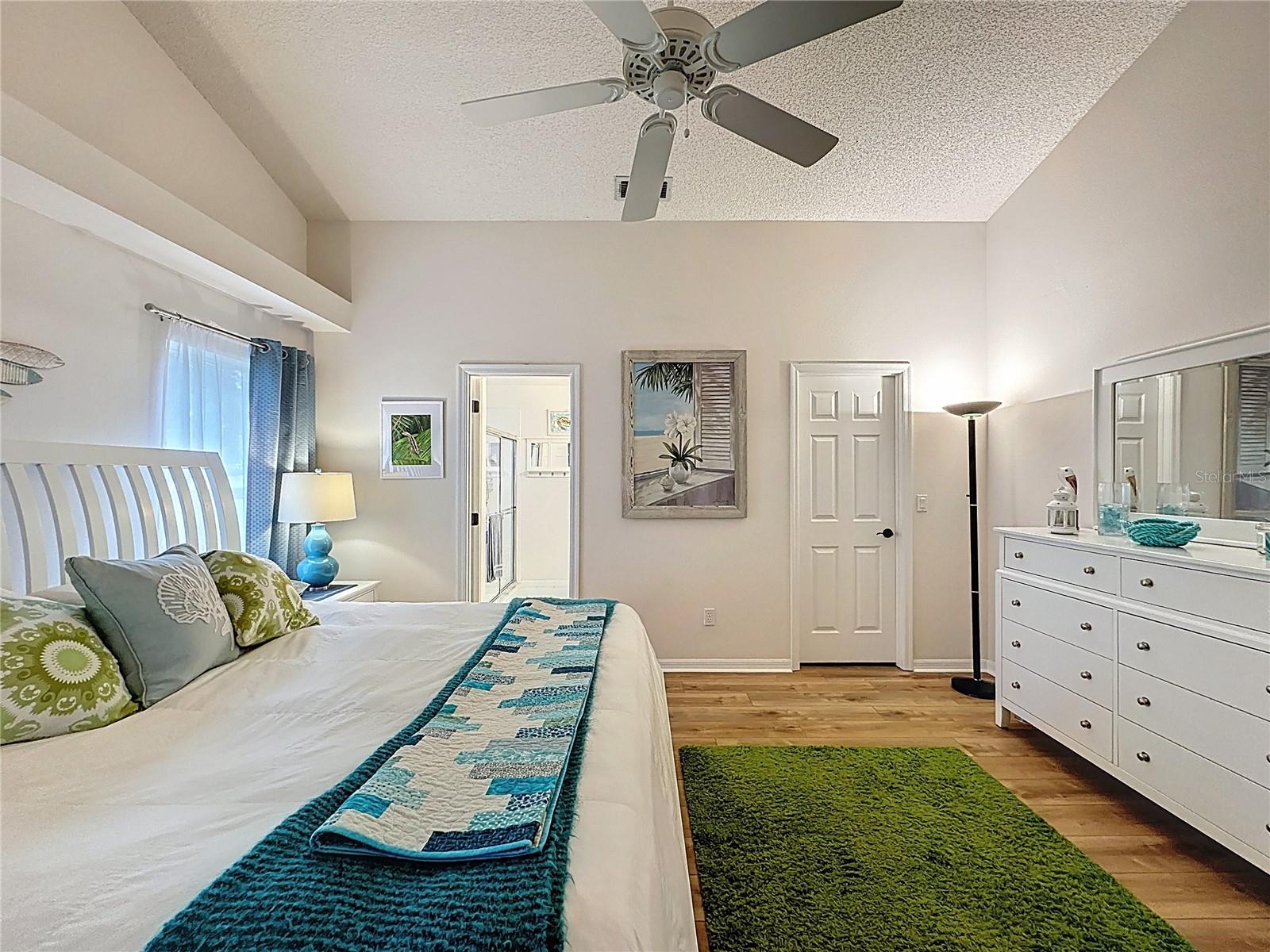 KINGS RIDGE - Residential