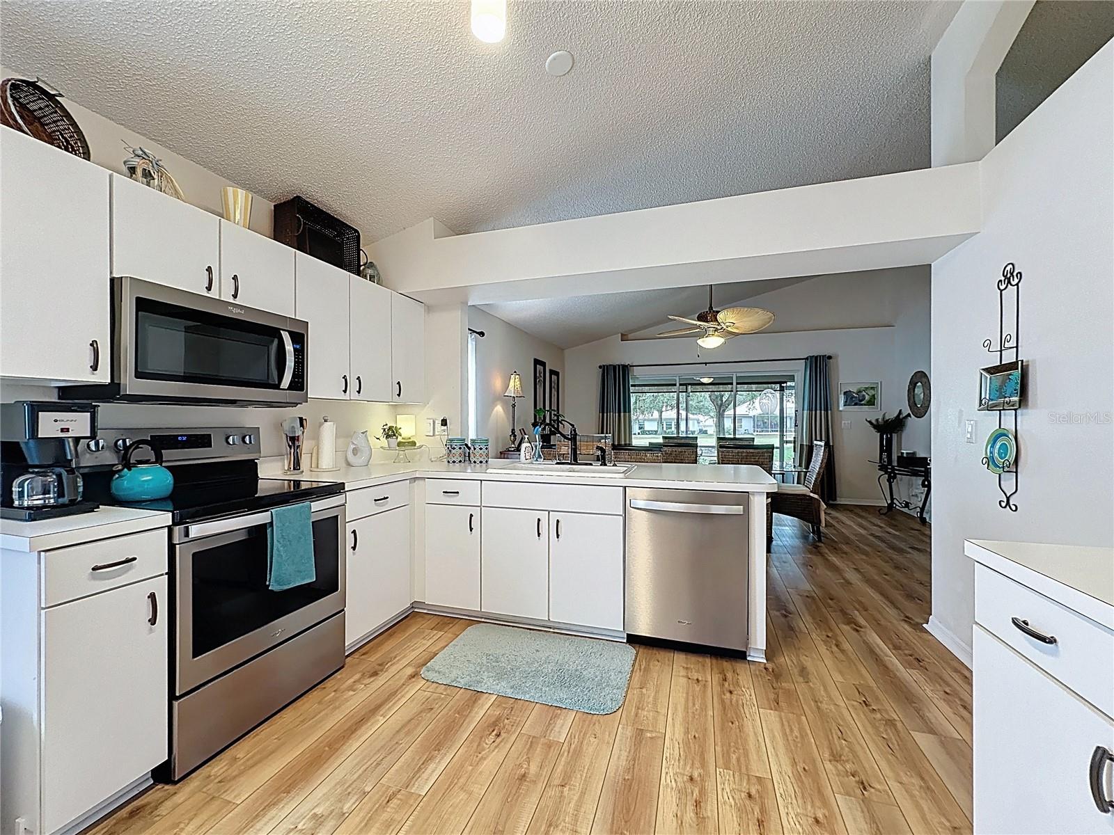 KINGS RIDGE - Residential